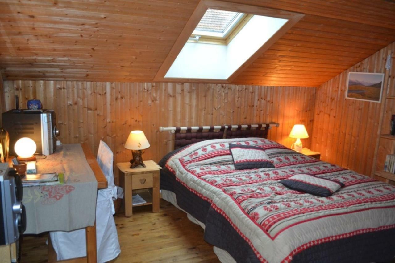 Chambre D'Hotes "Le Moulin" Thônes Exterior foto
