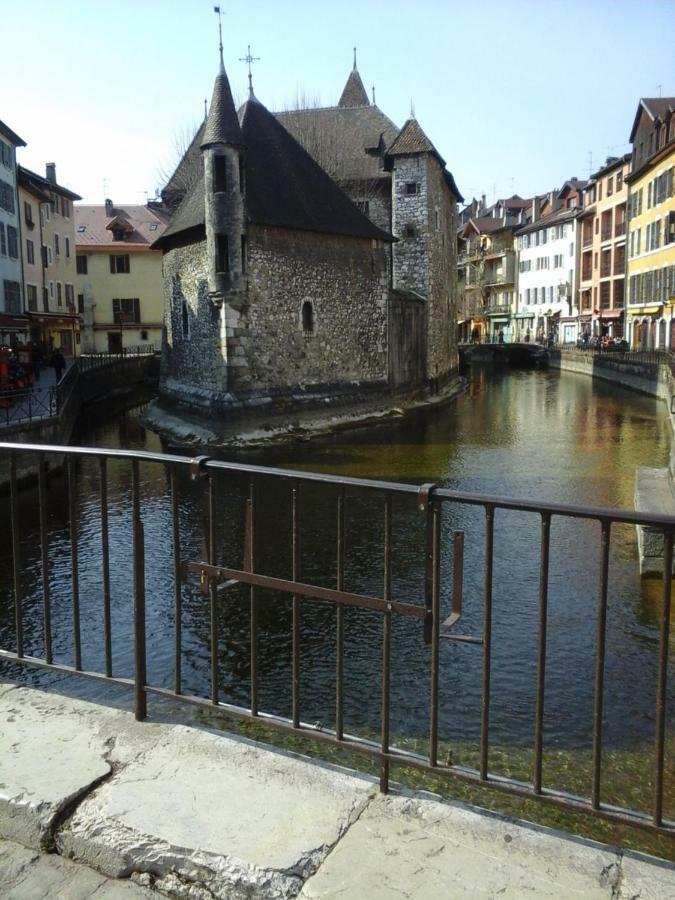 Chambre D'Hotes "Le Moulin" Thônes Exterior foto
